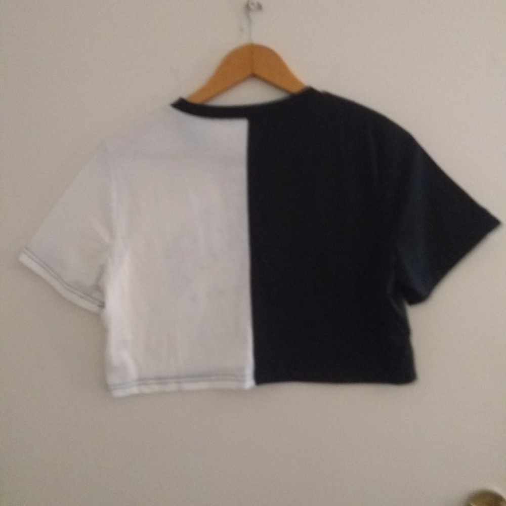 ROMwe Crop Top - Picture 3 of 6